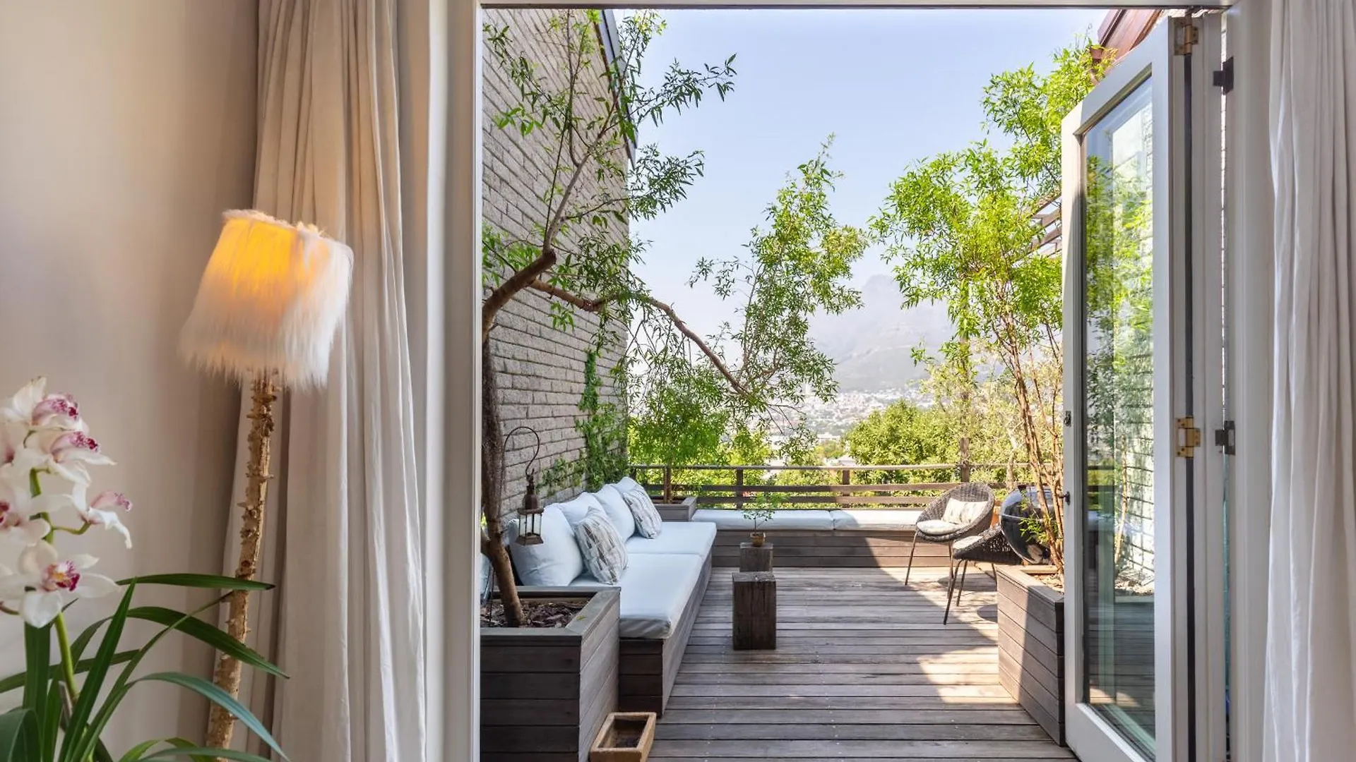 Lions Head Villa With Table Mountain Views ケープタウン